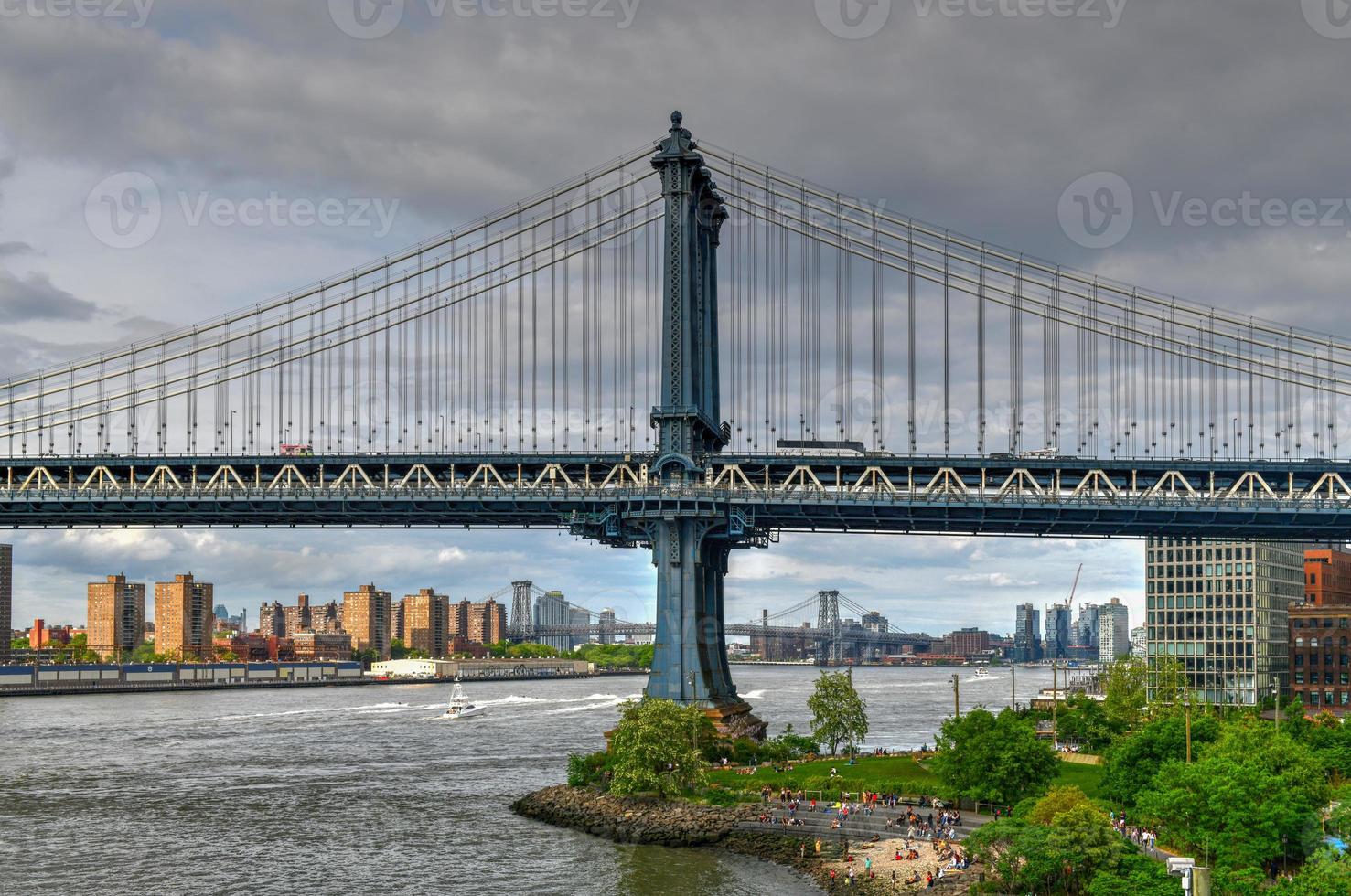View of the Manhattan Bridge from Brooklyn Heights. photo