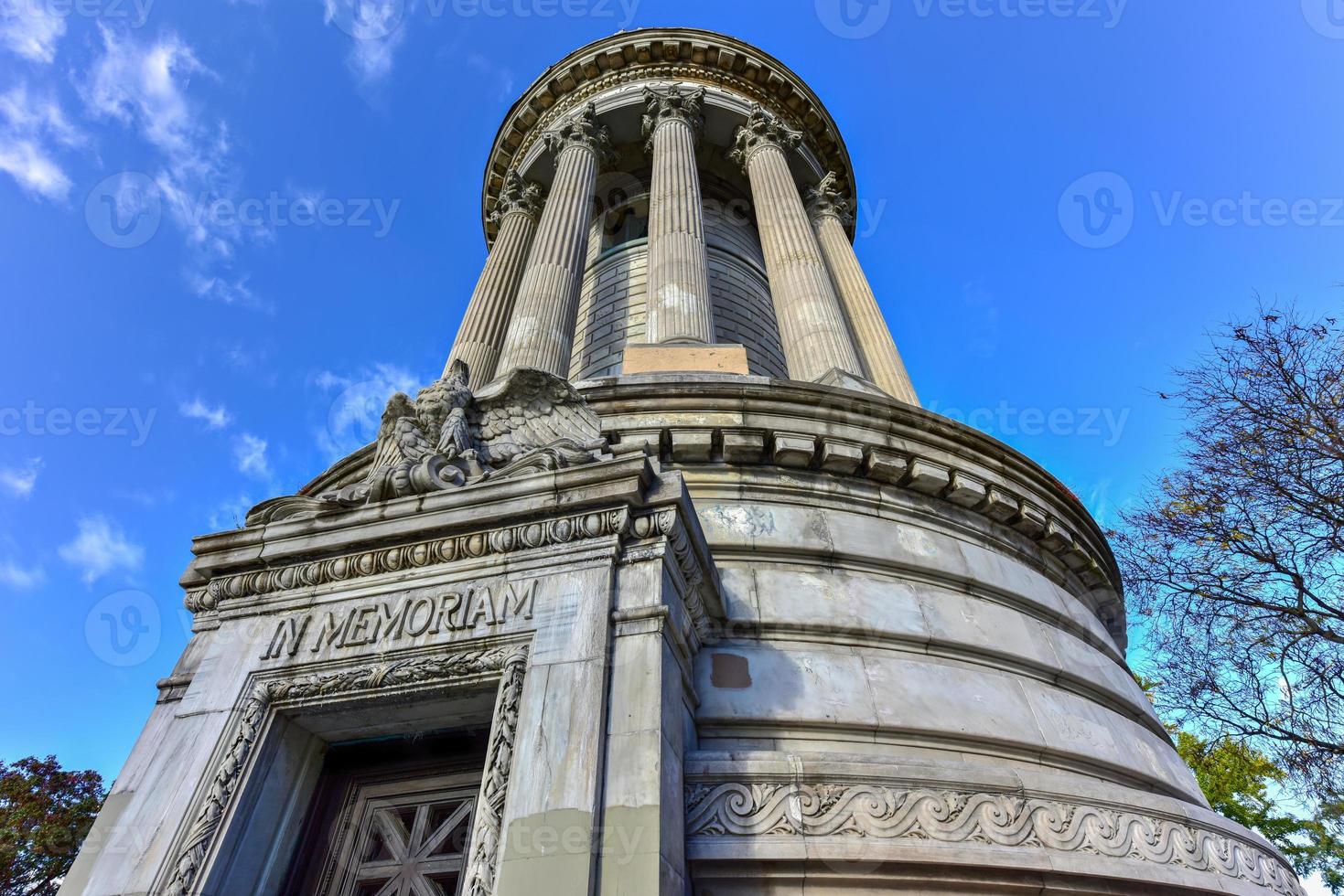 The Soldiers' and Sailors' Memorial Monument in Riverside Park in the Upper West Side of Manhattan, New York City, commemorates Union Army soldiers and sailors who served in the American Civil War. photo
