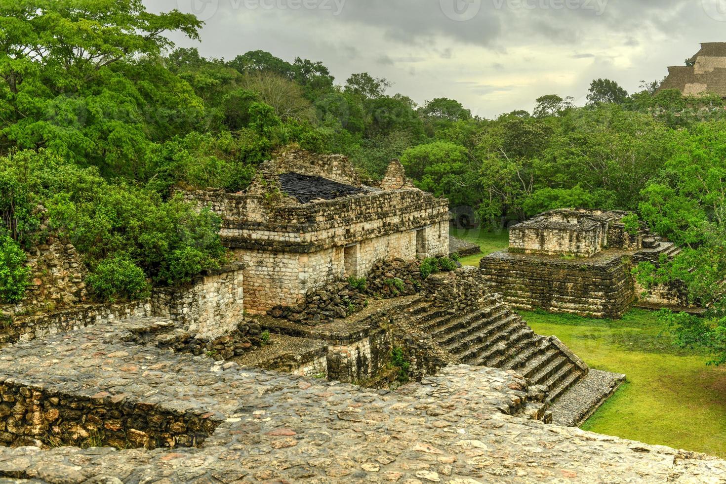 sitio arqueológico maya ek balam. ruinas mayas, península de yucatán, méxico foto