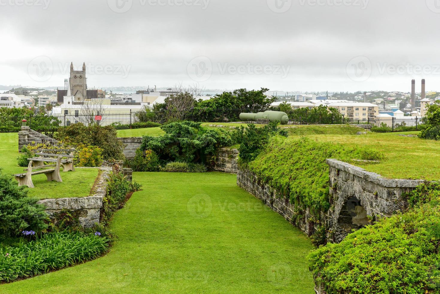 Fort Hamilton is a picturesque site overlooking the lush gardens and the harbor. It was built in 1870s to protect the Hamilton Harbor and form a line of defense for the western Royal Naval Dockyard. photo