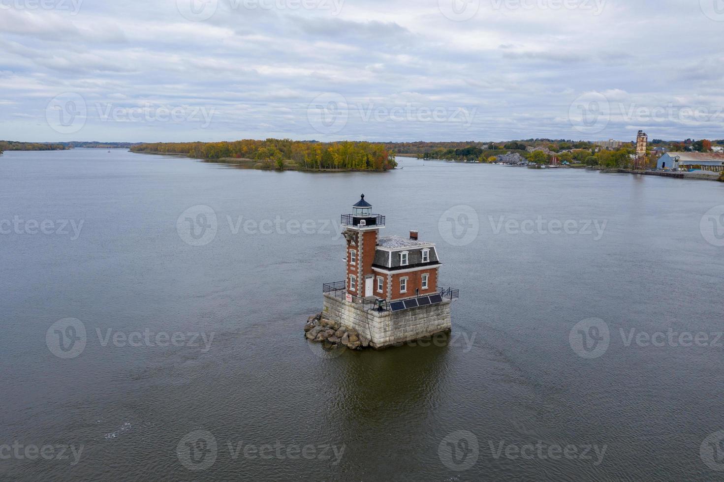 The Hudson Athens Lighthouse, sometimes called the Hudson City light, is a lighthouse located in the Hudson River in the state of New York photo