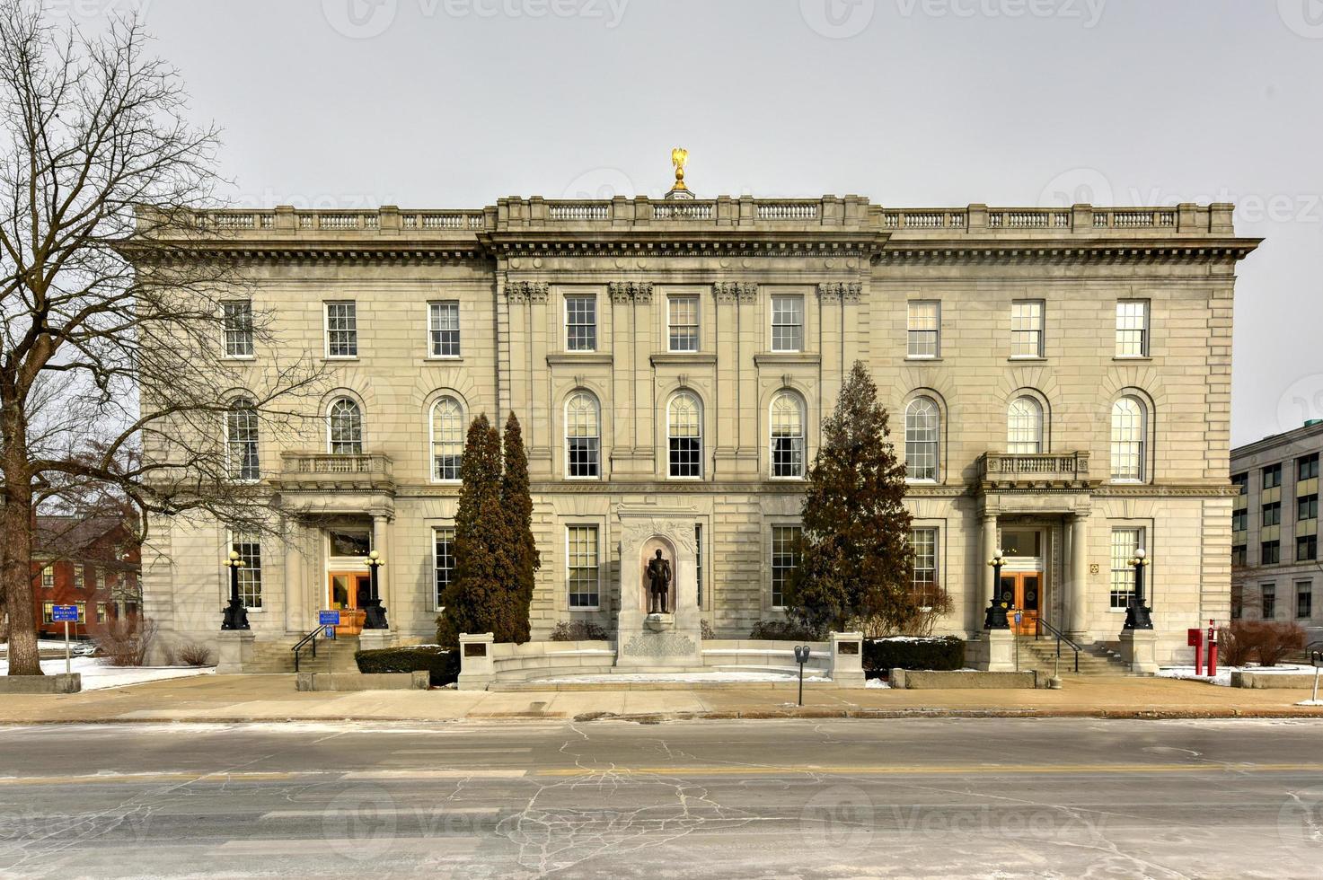 New Hampshire State House, Concord, New Hampshire, USA. New Hampshire State House is the nation's oldest state house, built in 1816 - 1819. photo