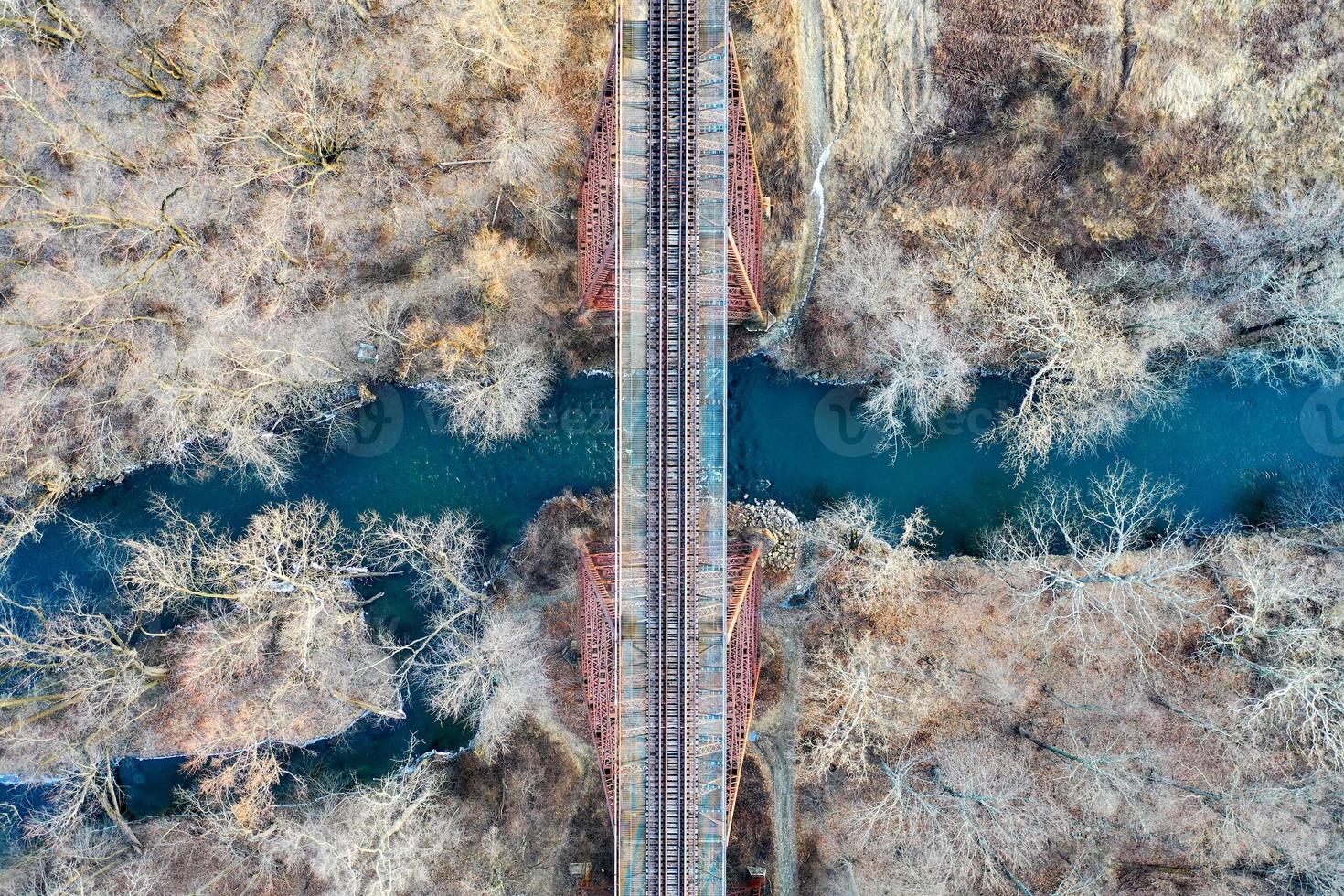 caballete del viaducto de moodna. el viaducto de moodna es un caballete de ferrocarril de hierro que se extiende sobre el arroyo moodna y su valle en el extremo norte de la montaña schunemunk en cornwall, nueva york. foto