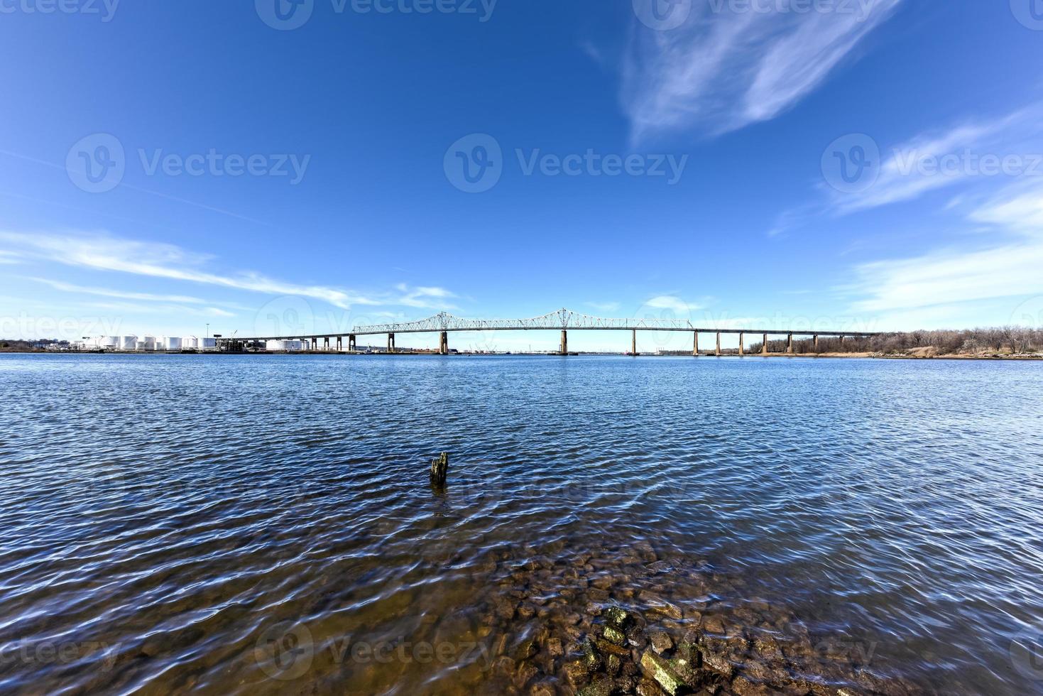 The Outerbridge Crossing is a cantilever bridge which spans the Arthur Kill. The Outerbridge, as it is often known, connects Perth Amboy, New Jersey, with Staten Island, New York. photo