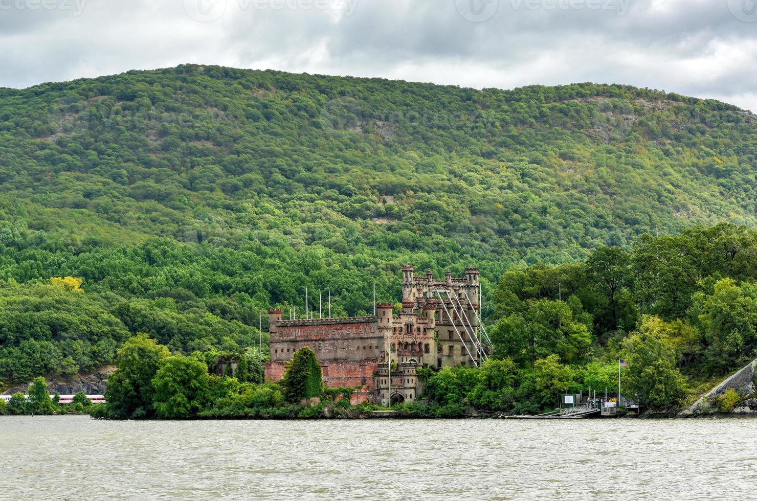 Bannerman Castle Armory photo