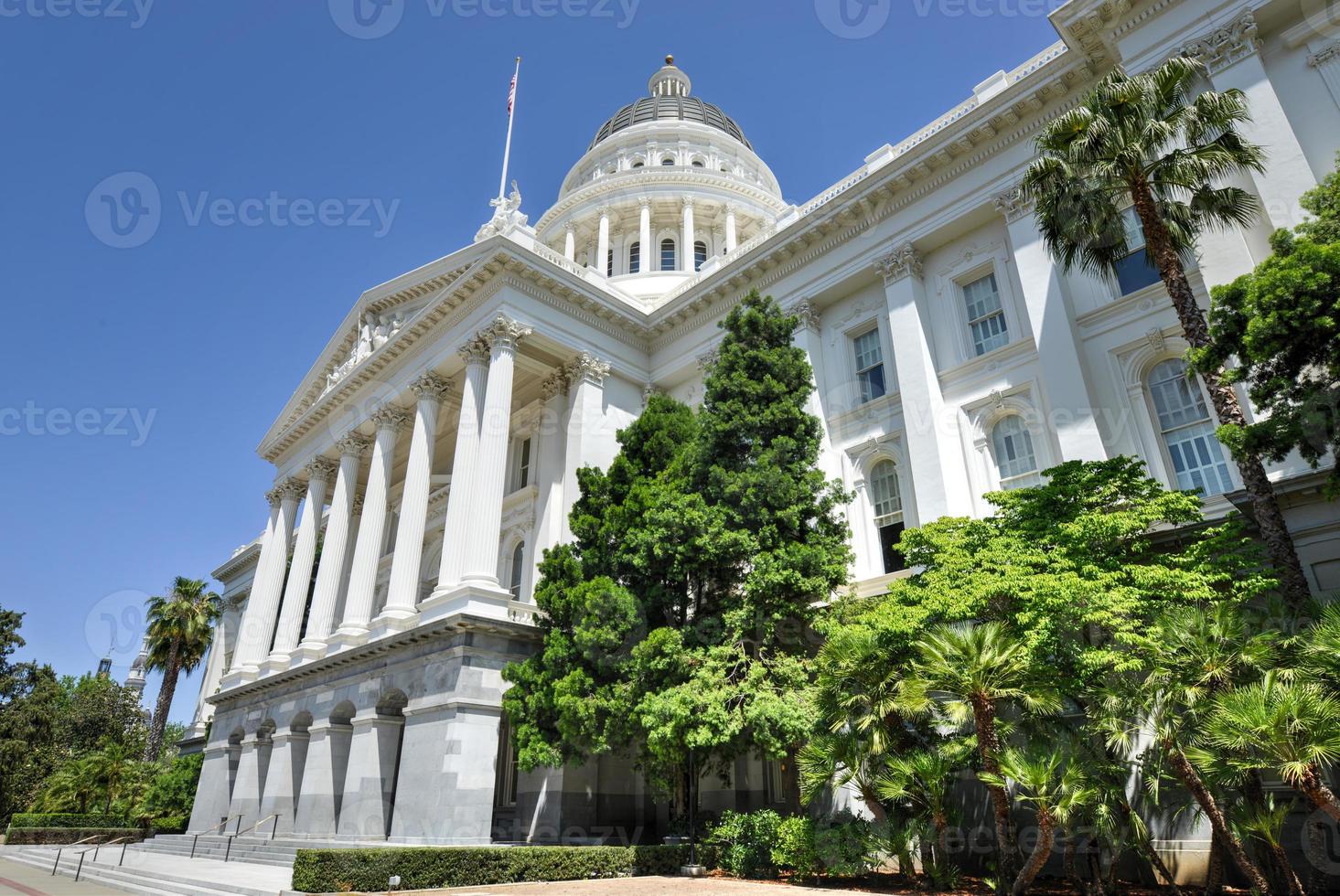 Sacramento Capitol Building, California photo