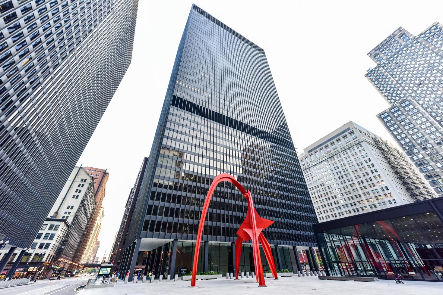 escultura de flamenco - plaza federal - chicago, 2022 foto