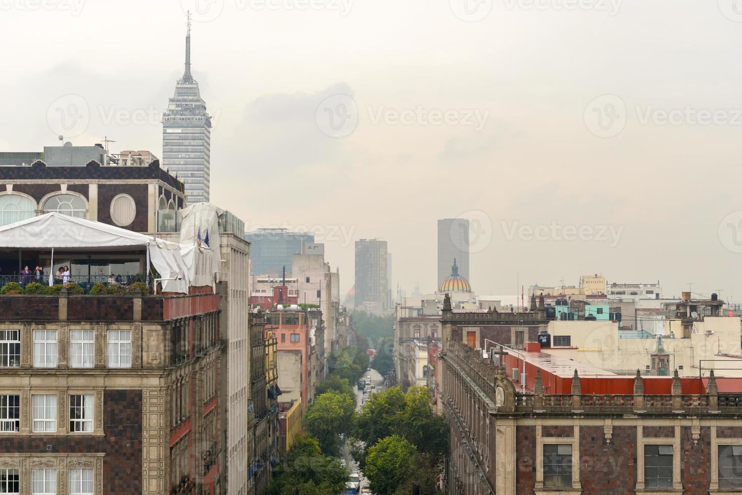 vista aérea del centro histórico de la ciudad de méxico, méxico. foto