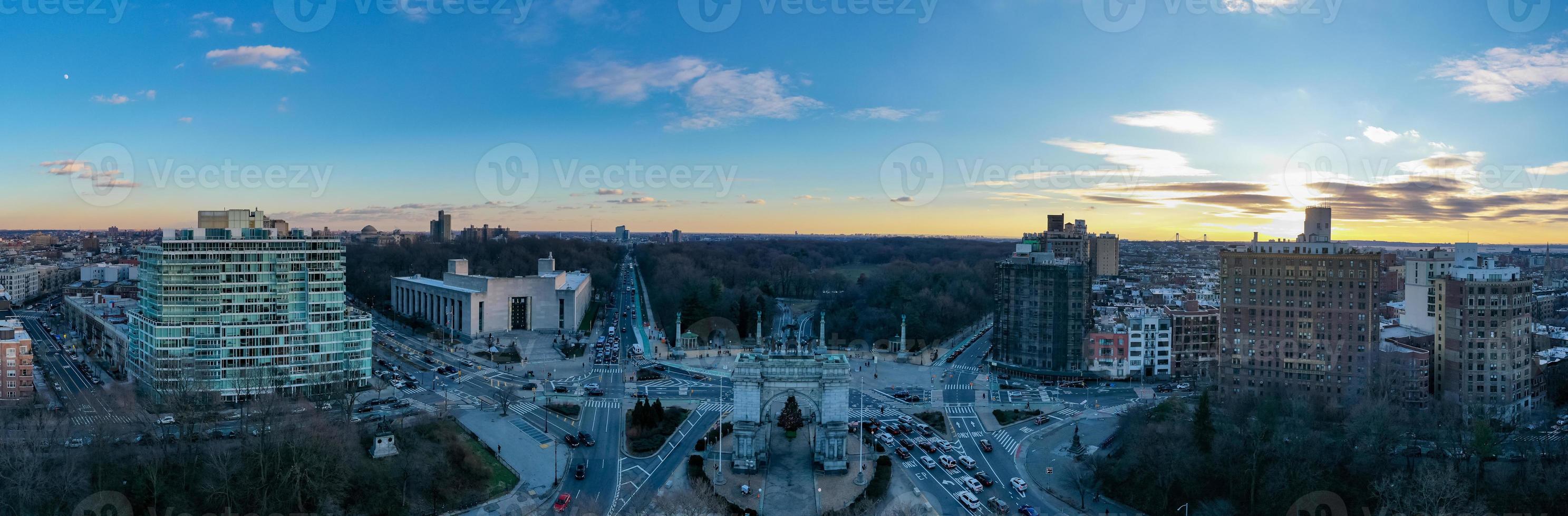 Aerial view of the Triumphal Arch at the Grand Army Plaza in Brooklyn, New York City photo