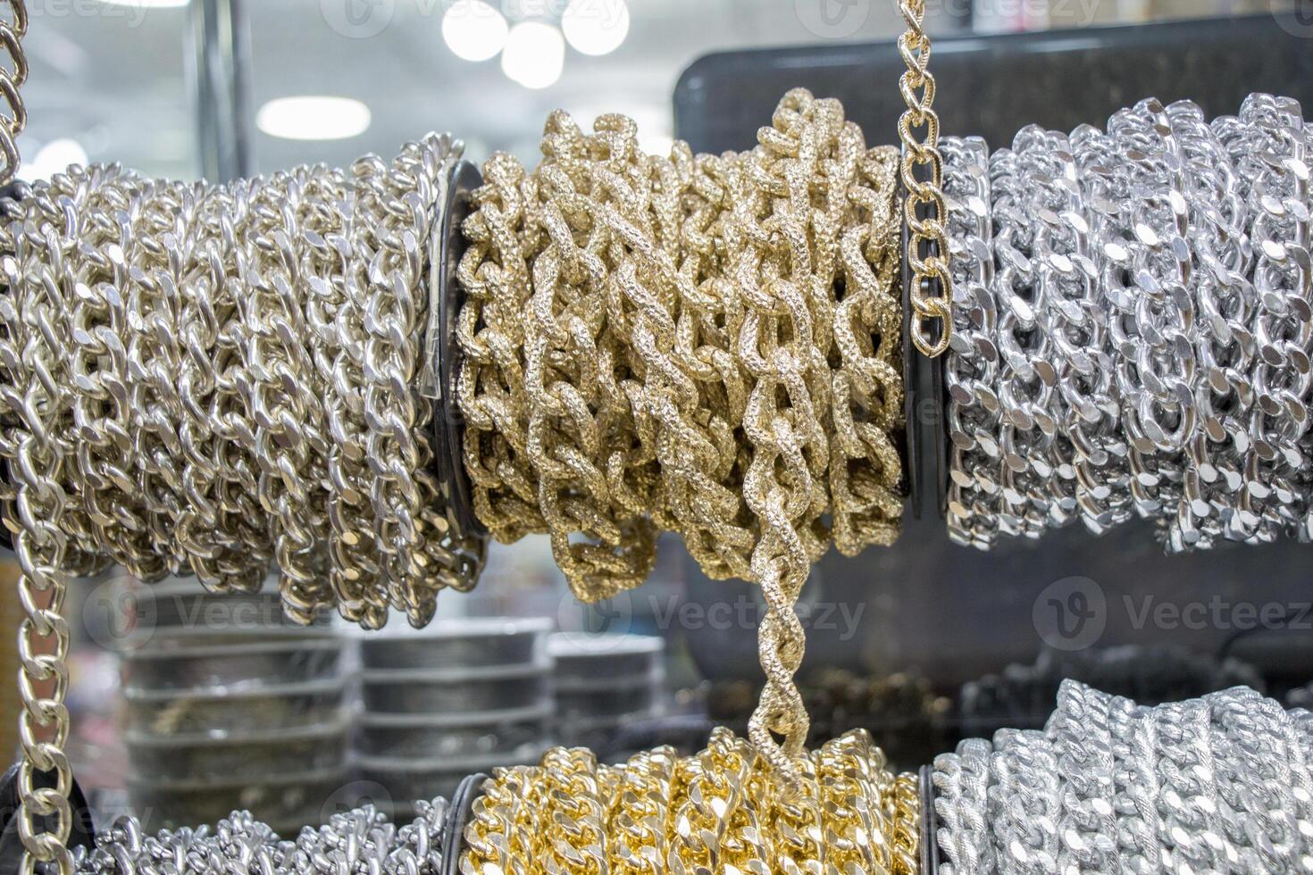 Rolls Of Decorative Chains 16207869 Stock Photo At Vecteezy rolls-of-decorative-chains-16207869-stock-photo-at-vecteezy