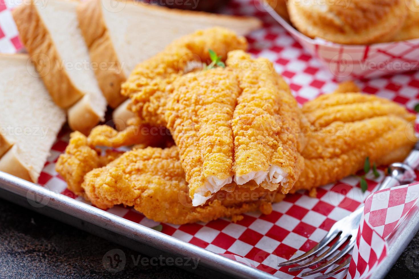 Southern fried fish with toast photo