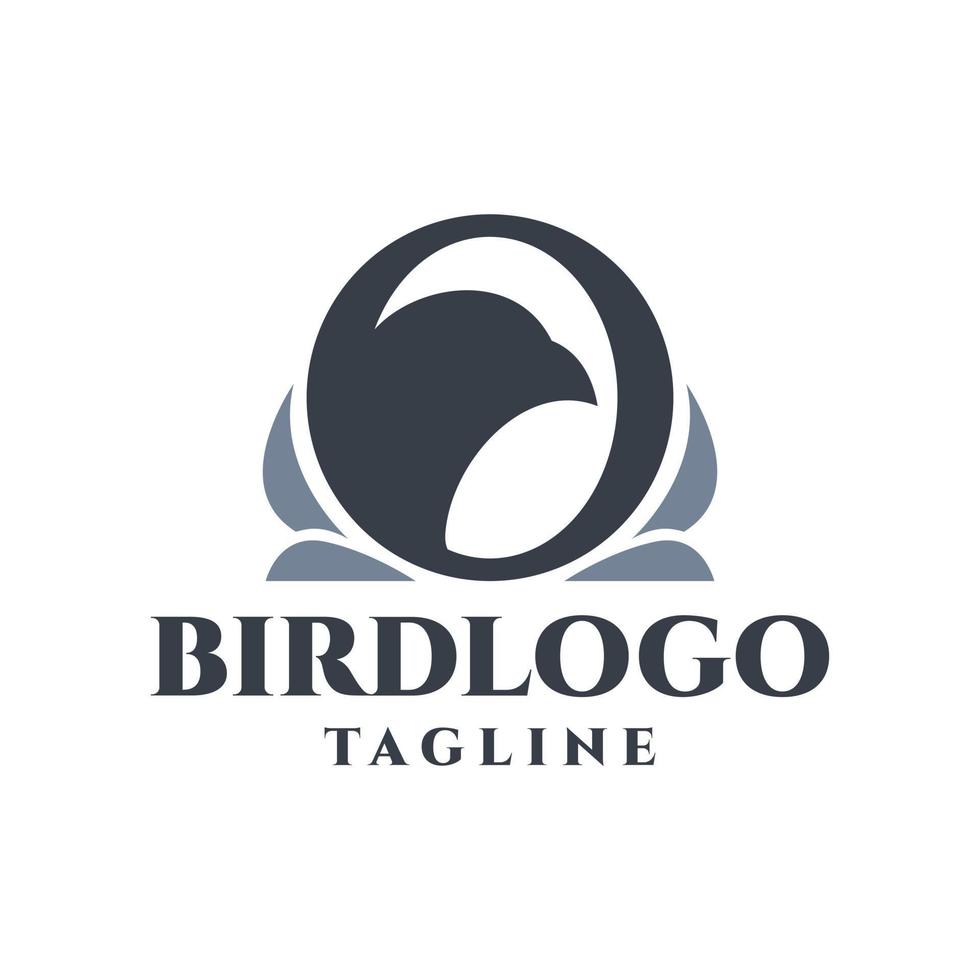 logotipo de la letra o con una ilustración de una cabeza de pájaro. bueno para cualquier logotipo de empresa. vector