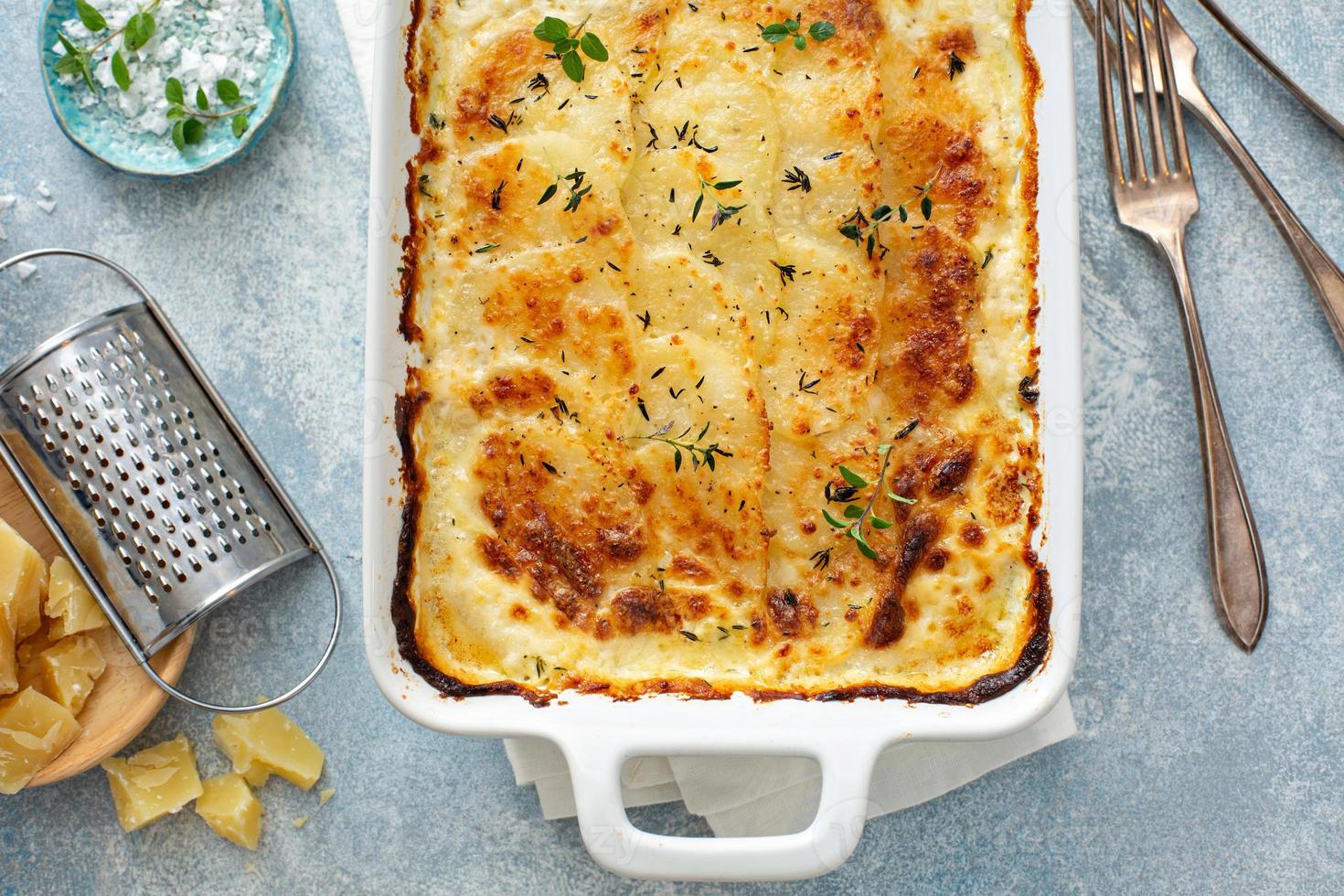 Cheesy scalloped potatoes photo