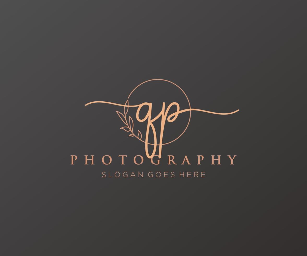 Initial QP feminine logo. Usable for Nature, Salon, Spa, Cosmetic and Beauty Logos. Flat Vector Logo Design Template Element.