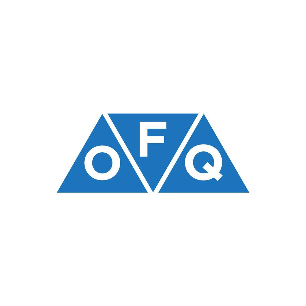 diseño de logotipo en forma de triángulo foq sobre fondo blanco. concepto de logotipo de letra inicial creativa foq. vector