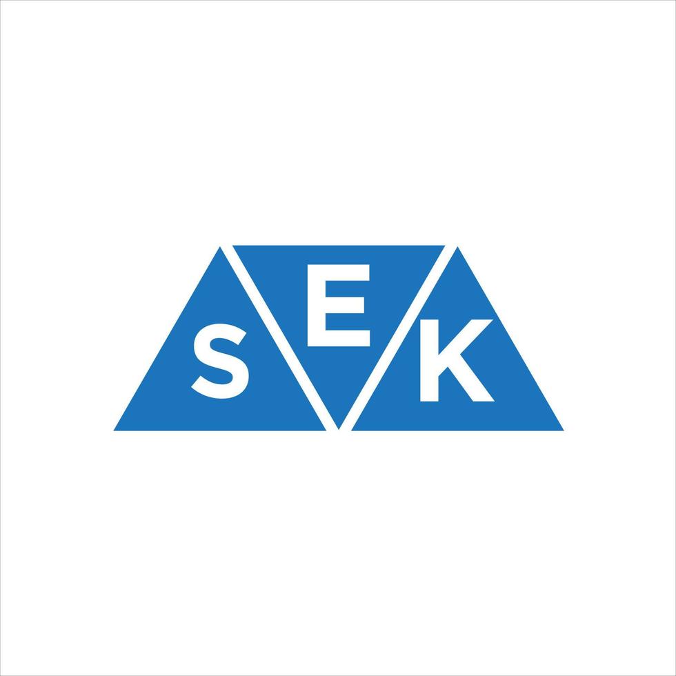 diseño de logotipo en forma de triángulo esk sobre fondo blanco. concepto de logotipo de letra de iniciales creativas esk. vector