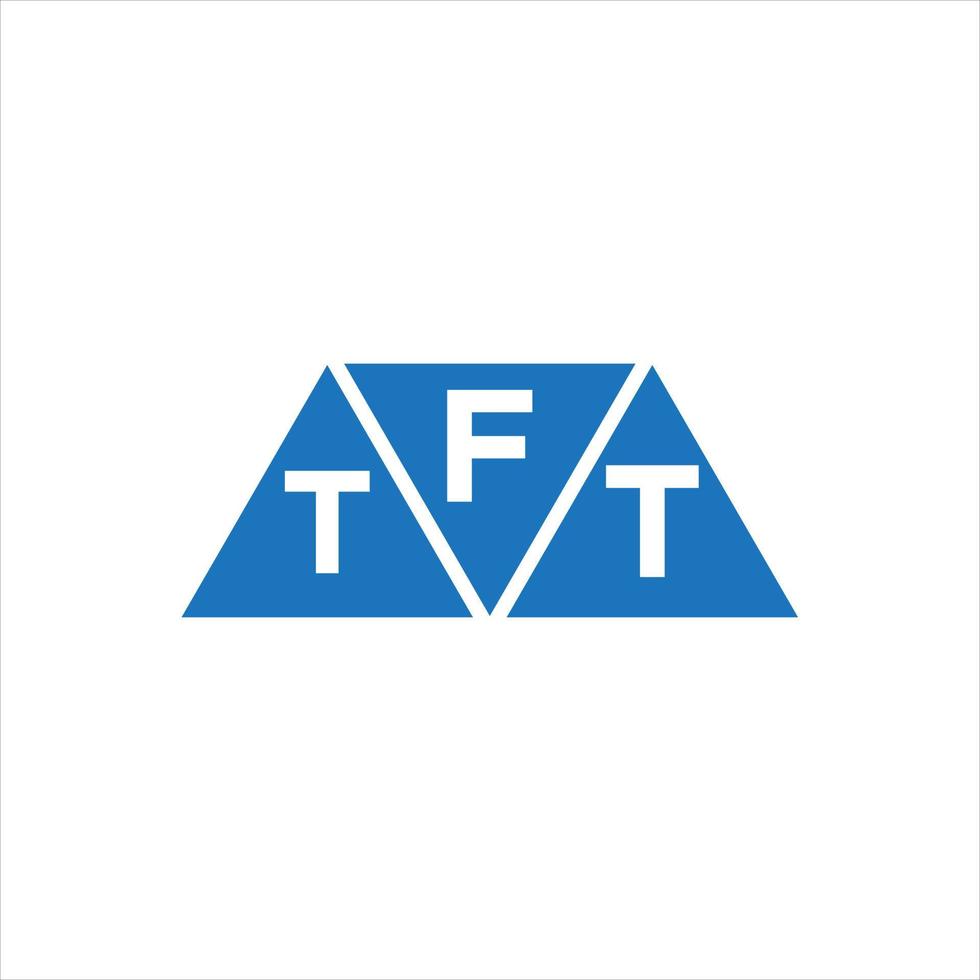 diseño de logotipo en forma de triángulo ftt sobre fondo blanco. concepto de logotipo de letra de iniciales creativas ftt. vector