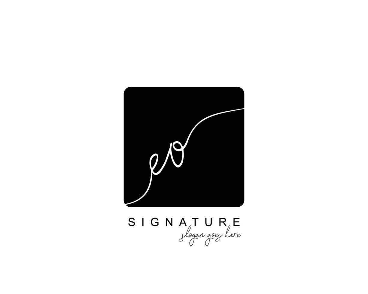 Initial EO beauty monogram and elegant logo design, handwriting logo of initial signature, wedding, fashion, floral and botanical with creative template. vector