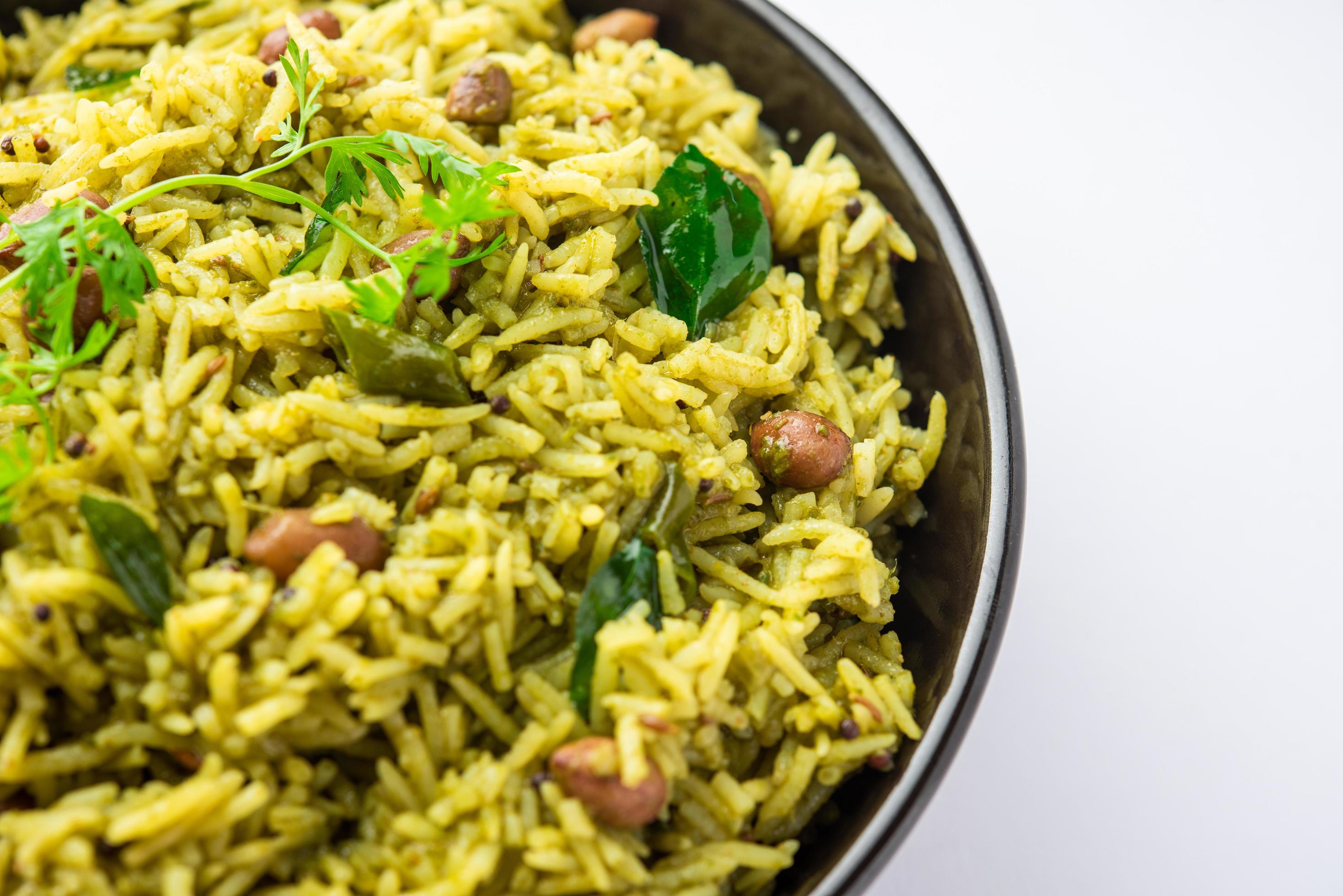 Palak khichdi is a one pot nutritious meal of mung lentils and rice