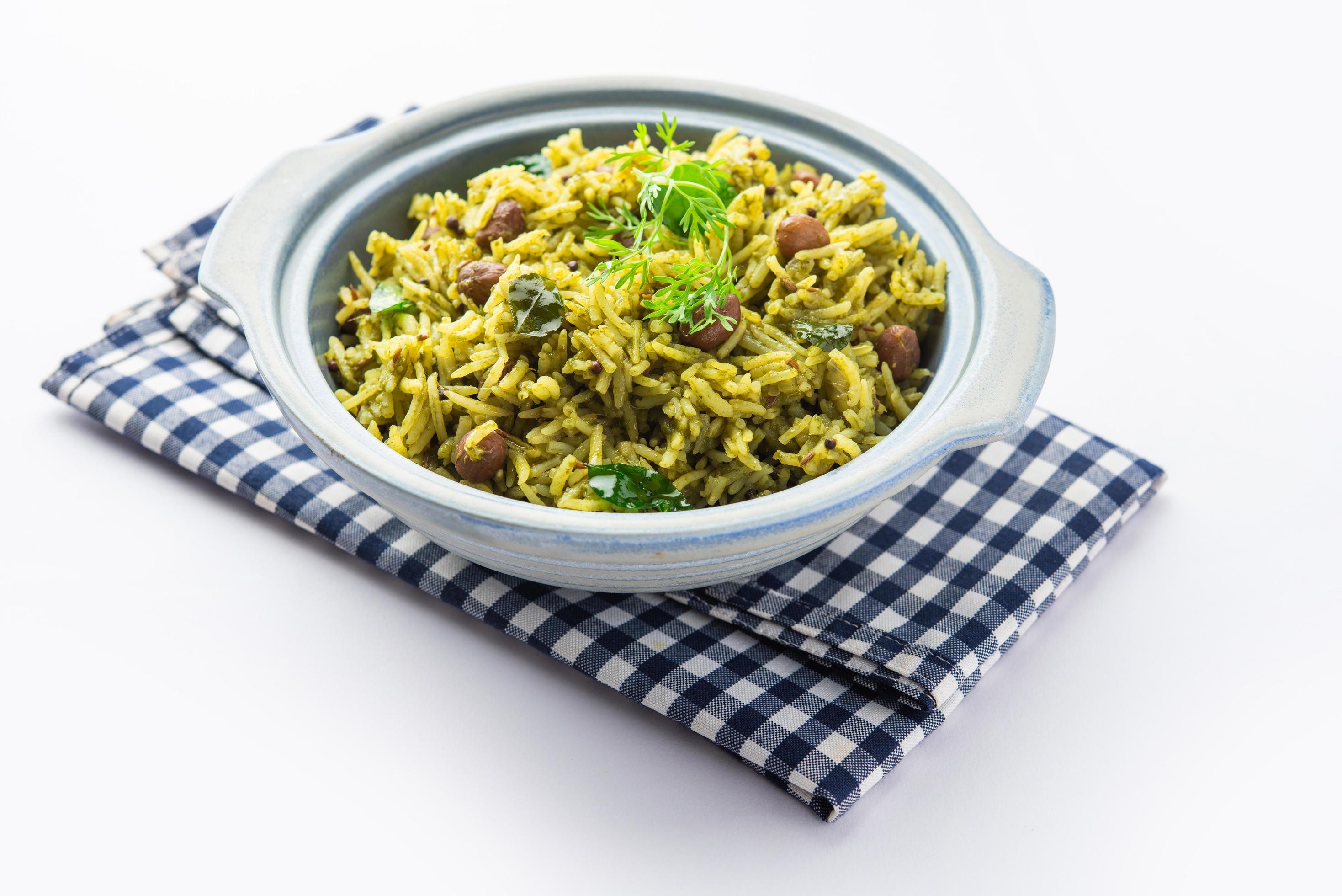 Palak Khichdi Is A One Pot Nutritious Meal Of Mung Lentils And Rice palak-khichdi-is-a-one-pot-nutritious-meal-of-mung-lentils-and-rice