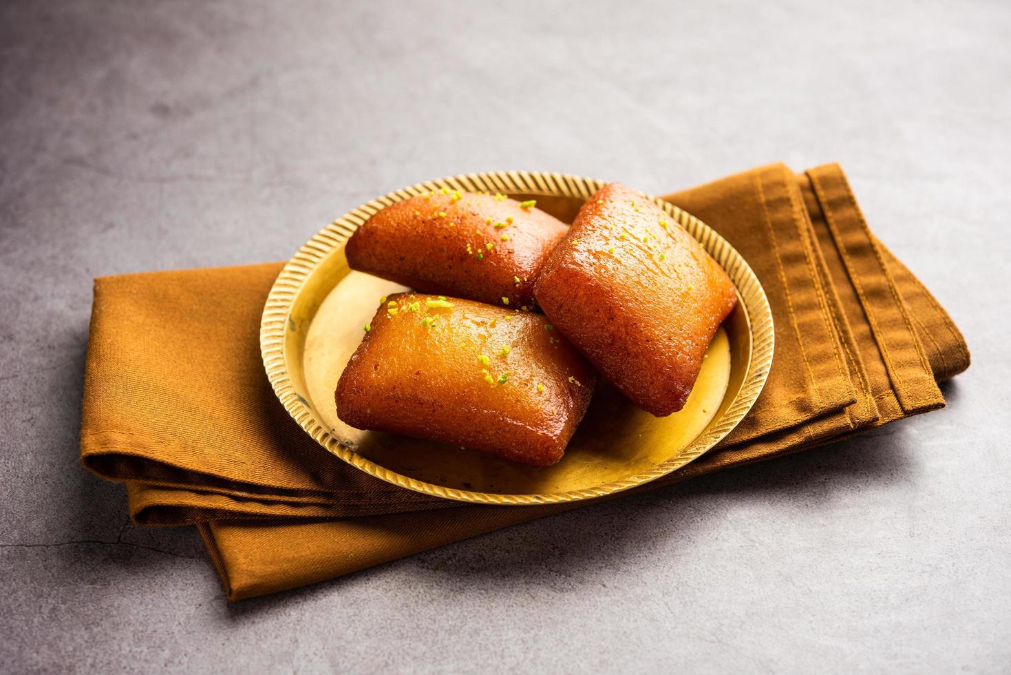 Chitrakoot, chitrakut is Bengali Indian sweet made from Paneer, flour, semolina, khoya, sugar photo