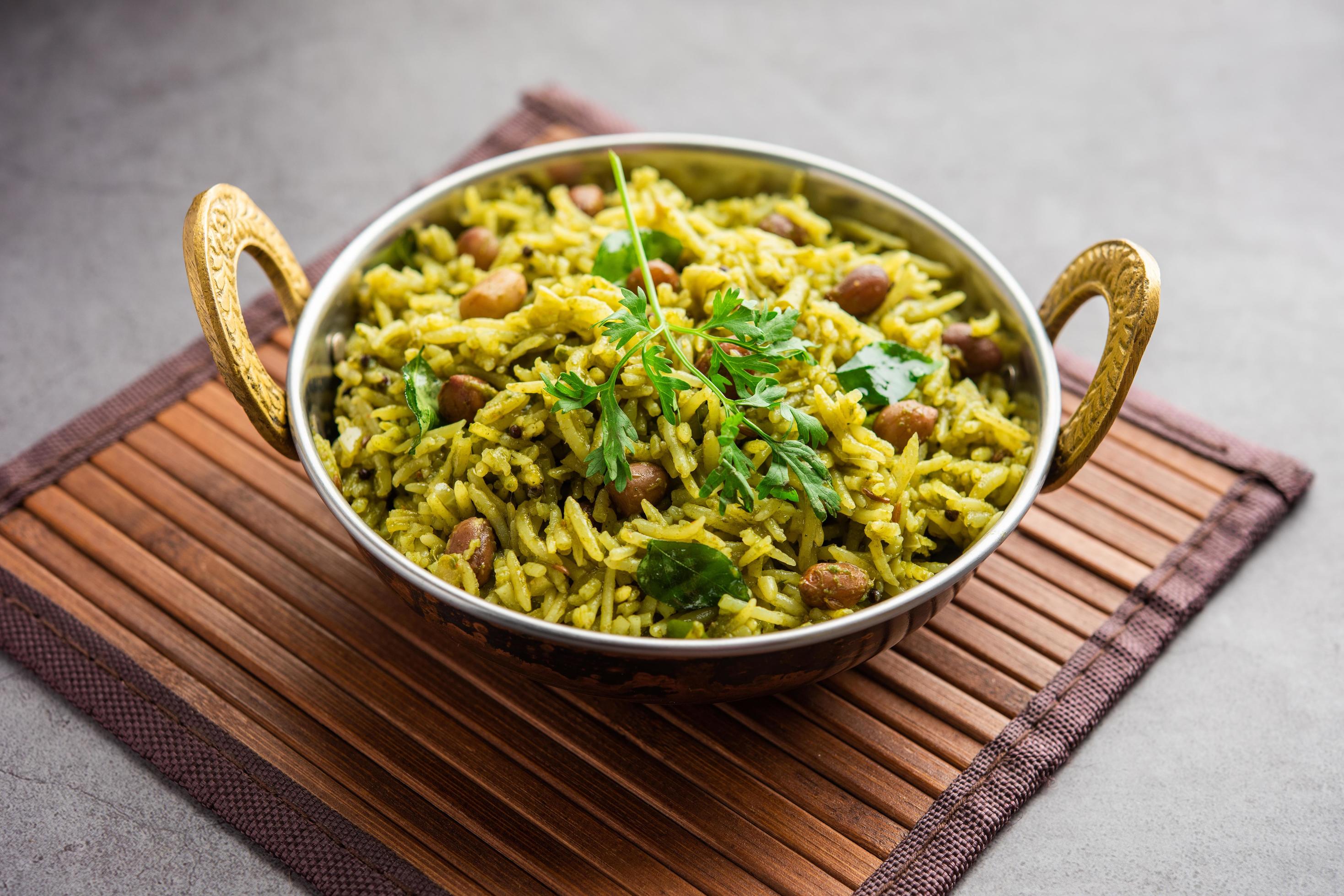 Palak Khichdi Is A One Pot Nutritious Meal Of Mung Lentils And Rice palak-khichdi-is-a-one-pot-nutritious-meal-of-mung-lentils-and-rice