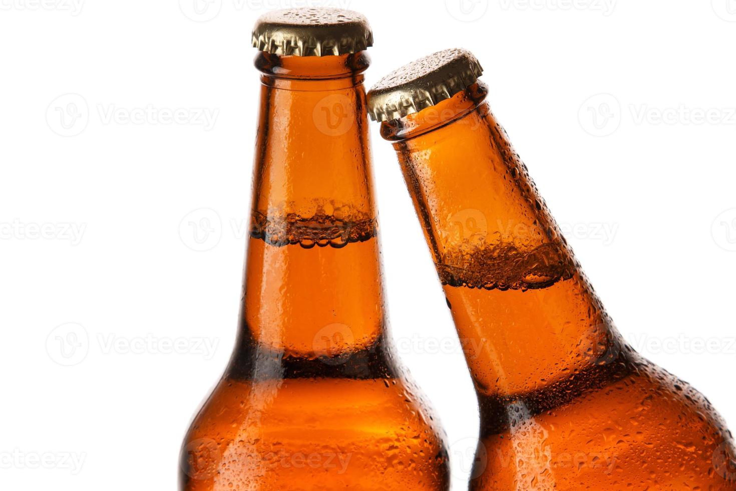 botellas de cerveza fria foto