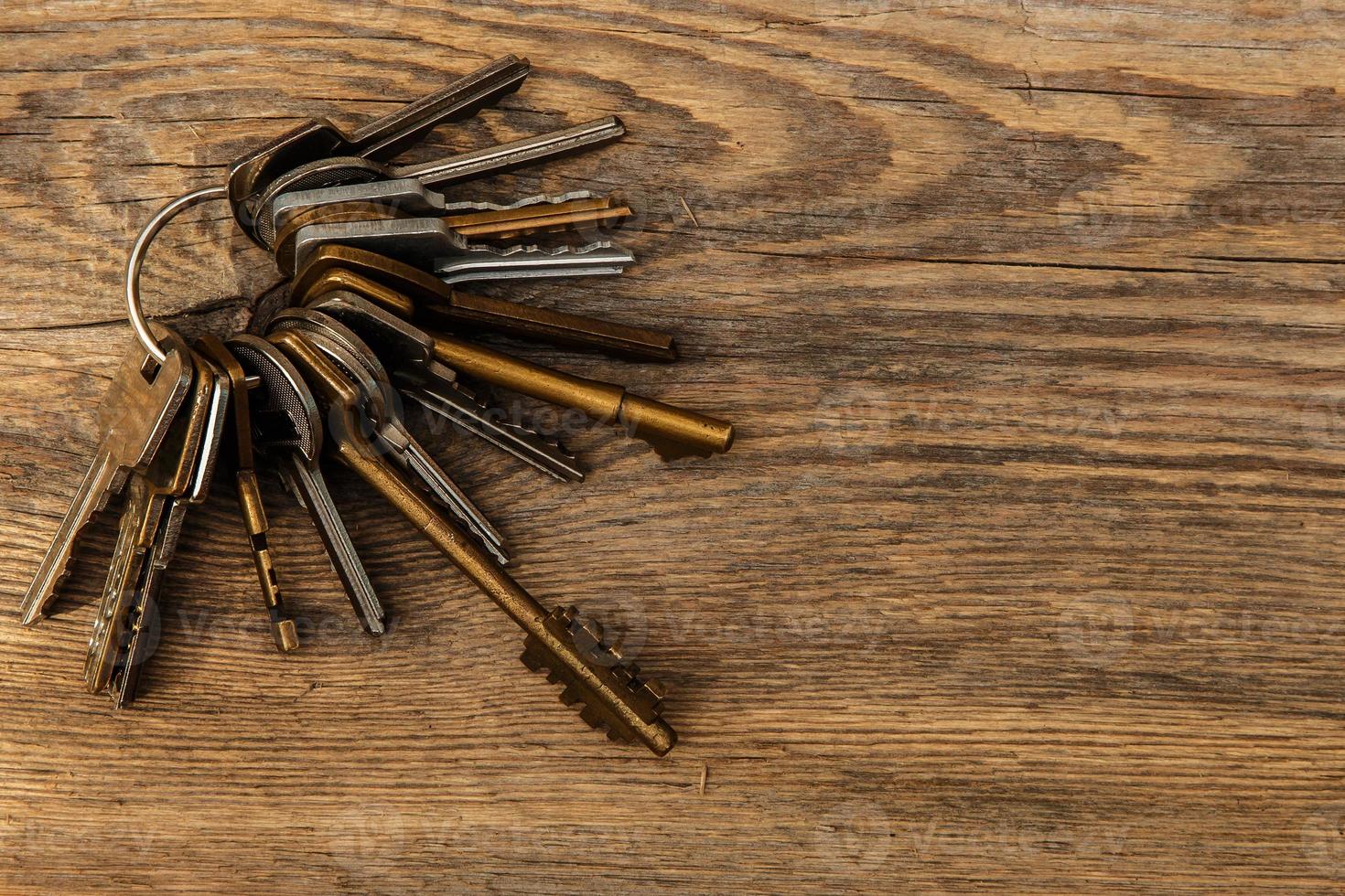 Bunch of different keys photo
