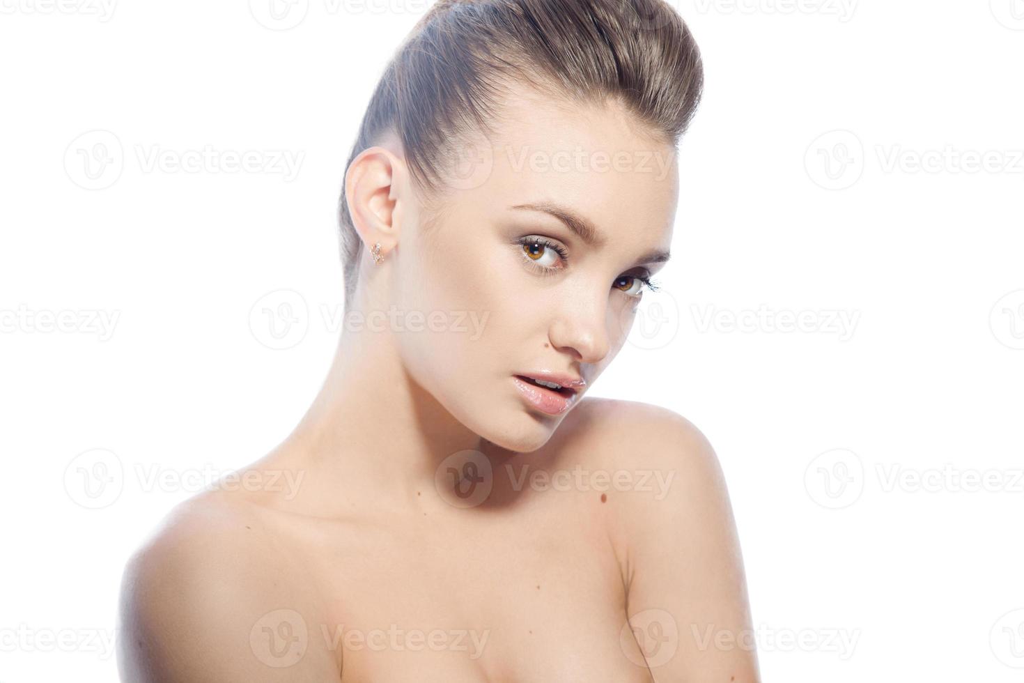 lady with brown eyes and healthy skin in studio photo