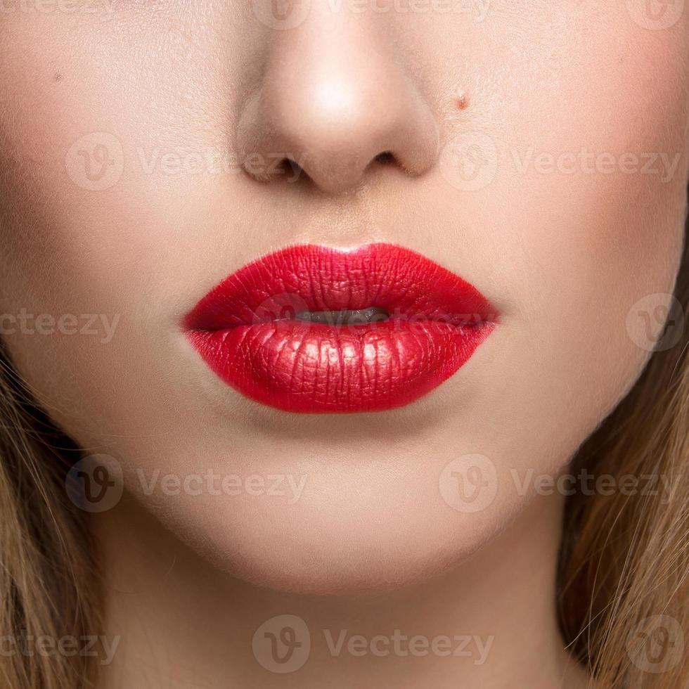 primer plano de los labios de la mujer foto