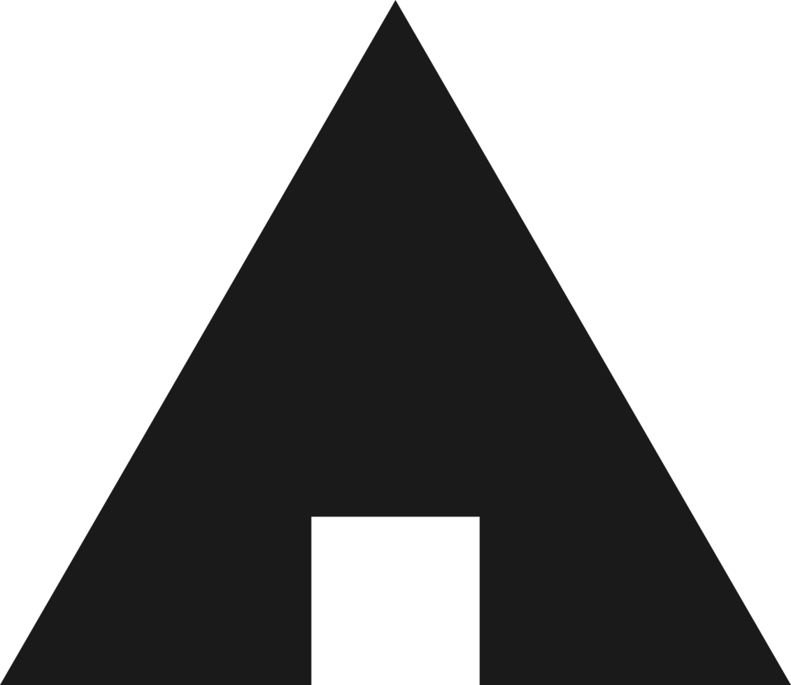zwart driehoek huis icoon ilustration met geopend deur in de midden- png
