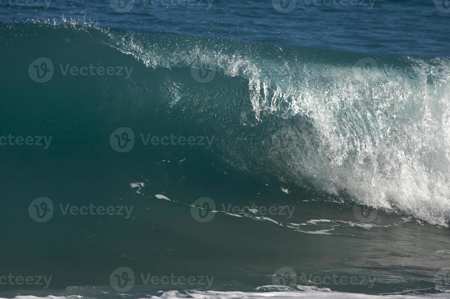 Dramatic Shorebreak Wave photo