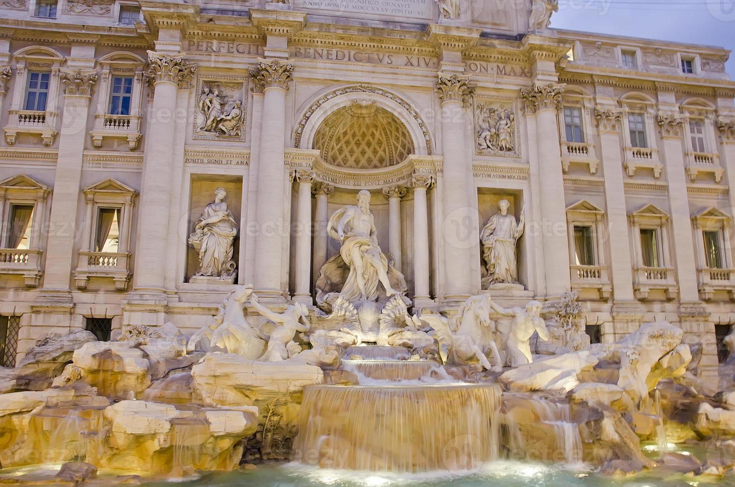 Trevi fountain in Rome photo