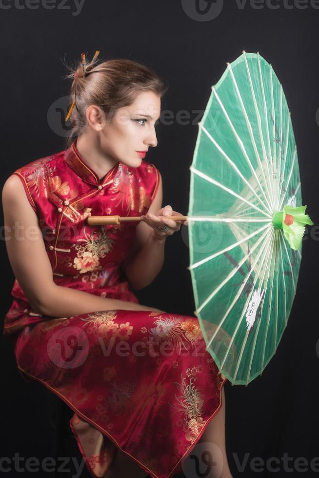 geisha whit umbrella photo