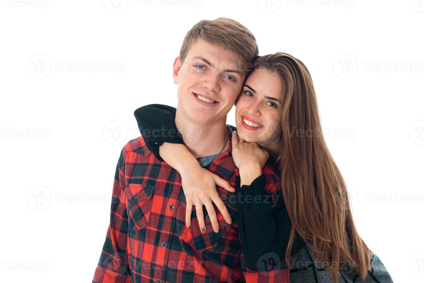 pareja elegante enamorada en el estudio foto