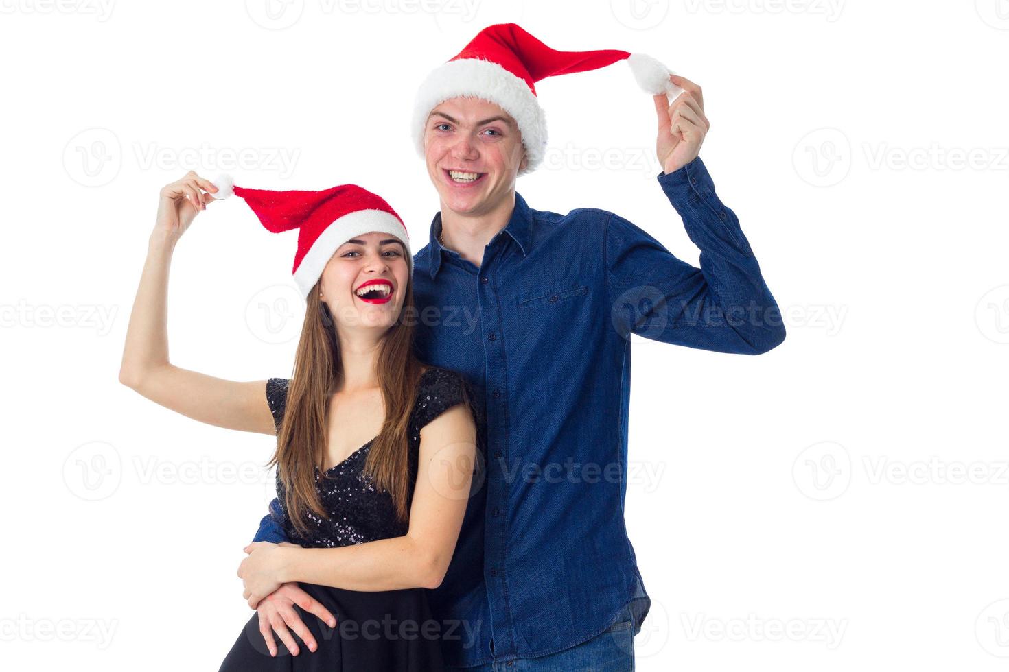 pareja enamorada celebra navidad foto