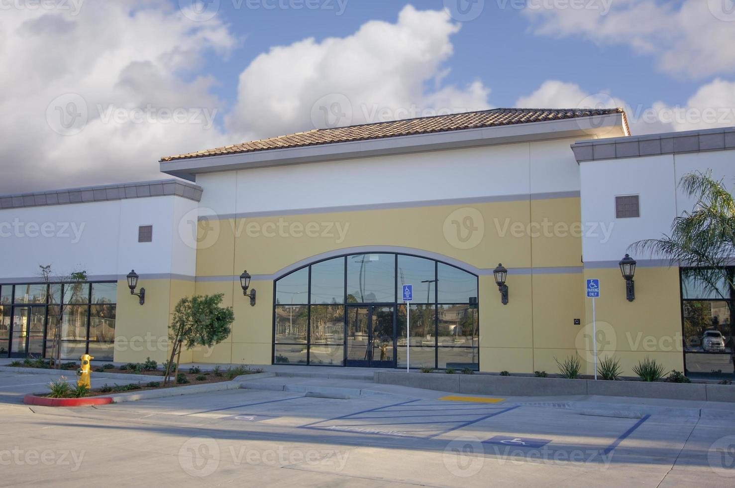 Vacant Retail Building photo