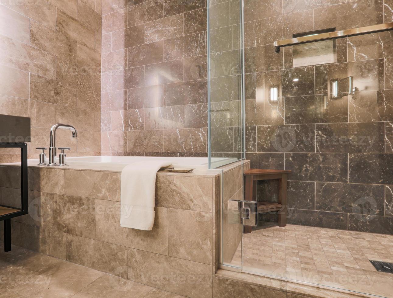 Modern Marble Tiled Bathroom photo