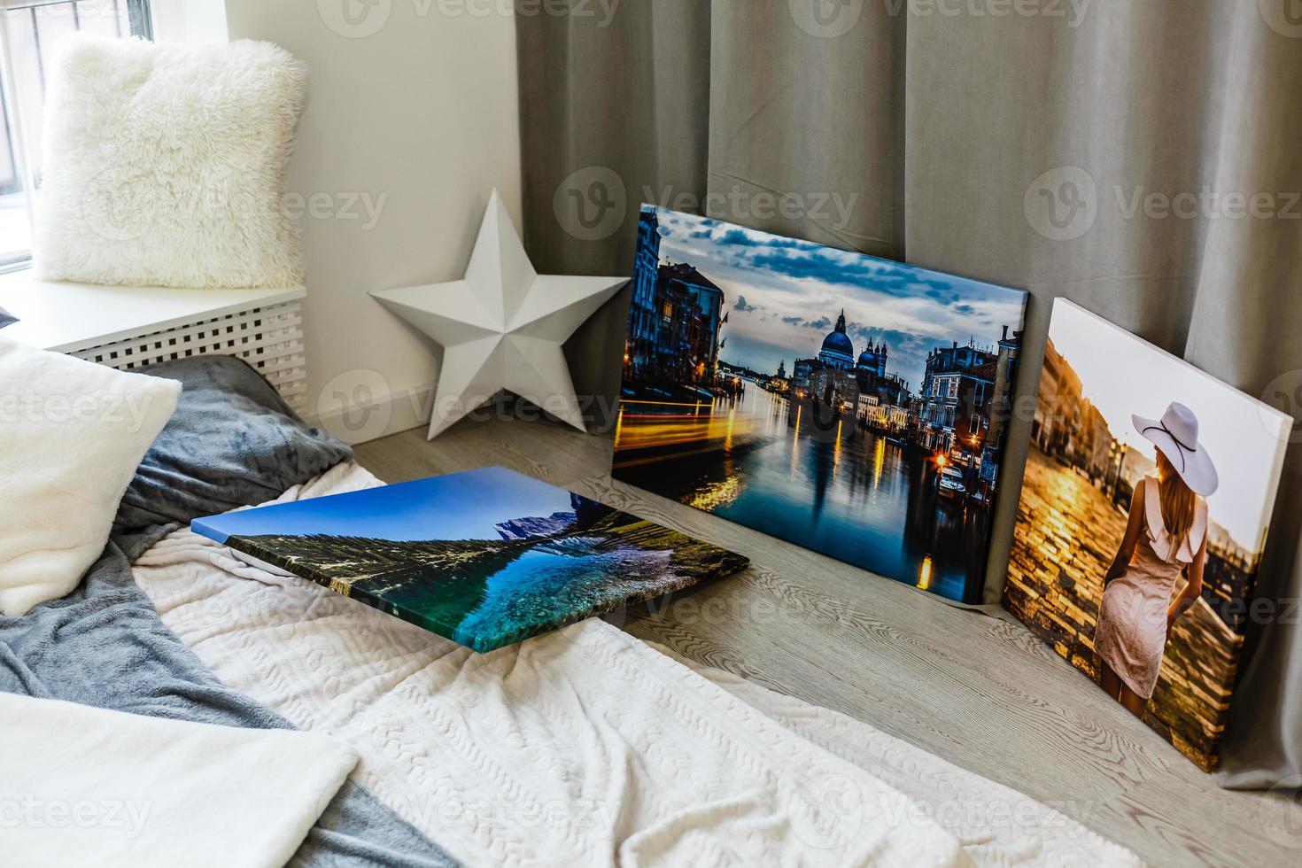 New canvas prints of landscape photos, photo canvases are in the interior