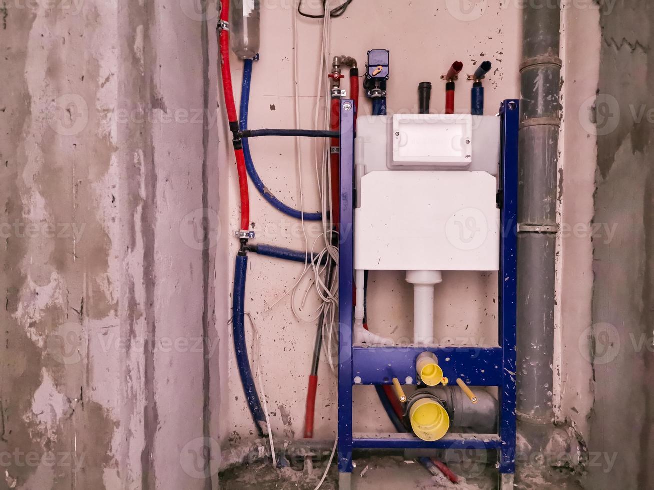 Plumbing upgrade is easy to with replacing copper pipes with multilayer pipes. Multi-layer pipe is designed for the specific requirements of drinking water, plumbing, cooling and heating installations photo