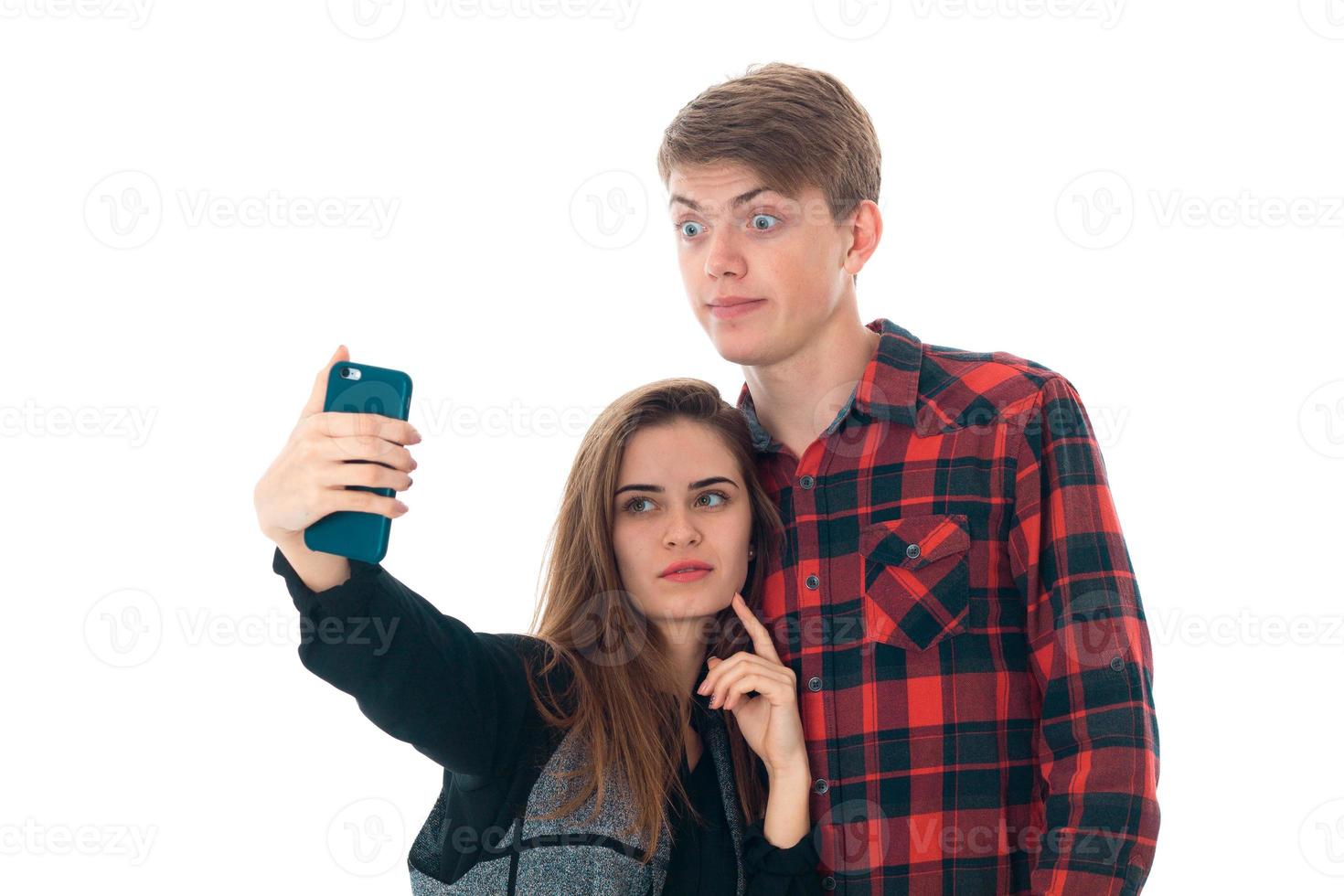 pareja elegante enamorada en el estudio foto