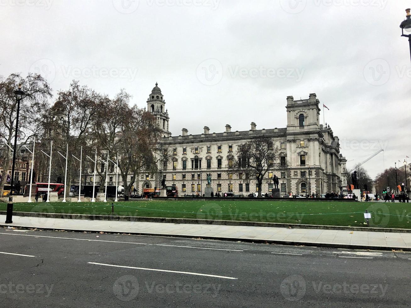 una vista de londres cerca de westminster foto