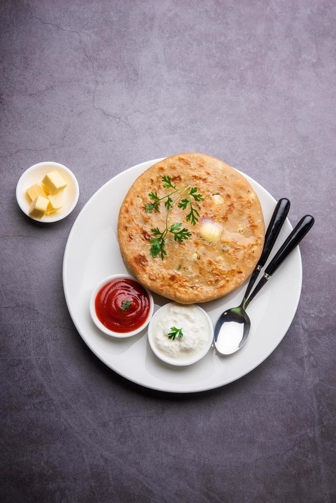 aloo gobi paratha foto