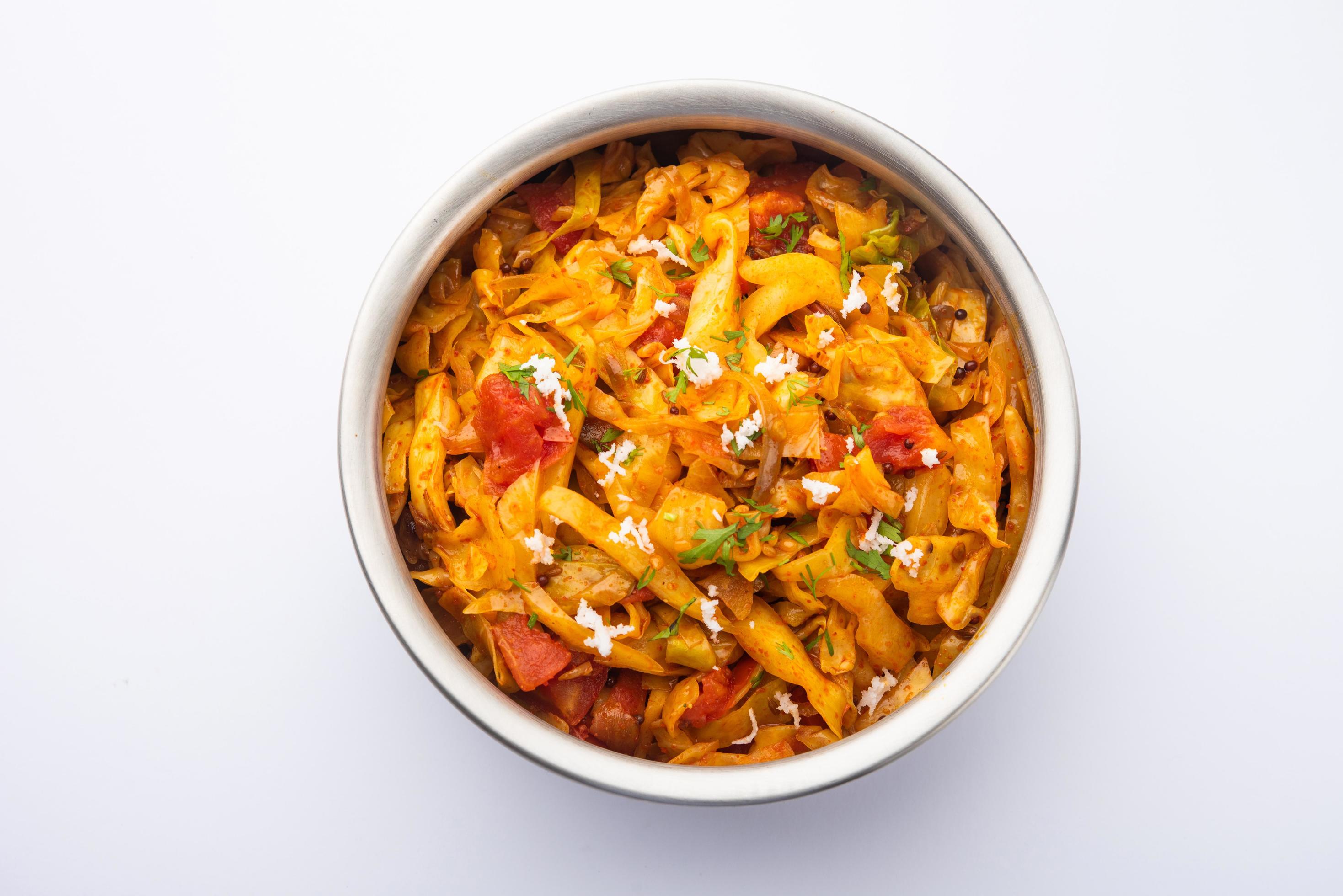 Cabbage curry or patta gobi sabzi 16585801 Stock Photo at Vecteezy