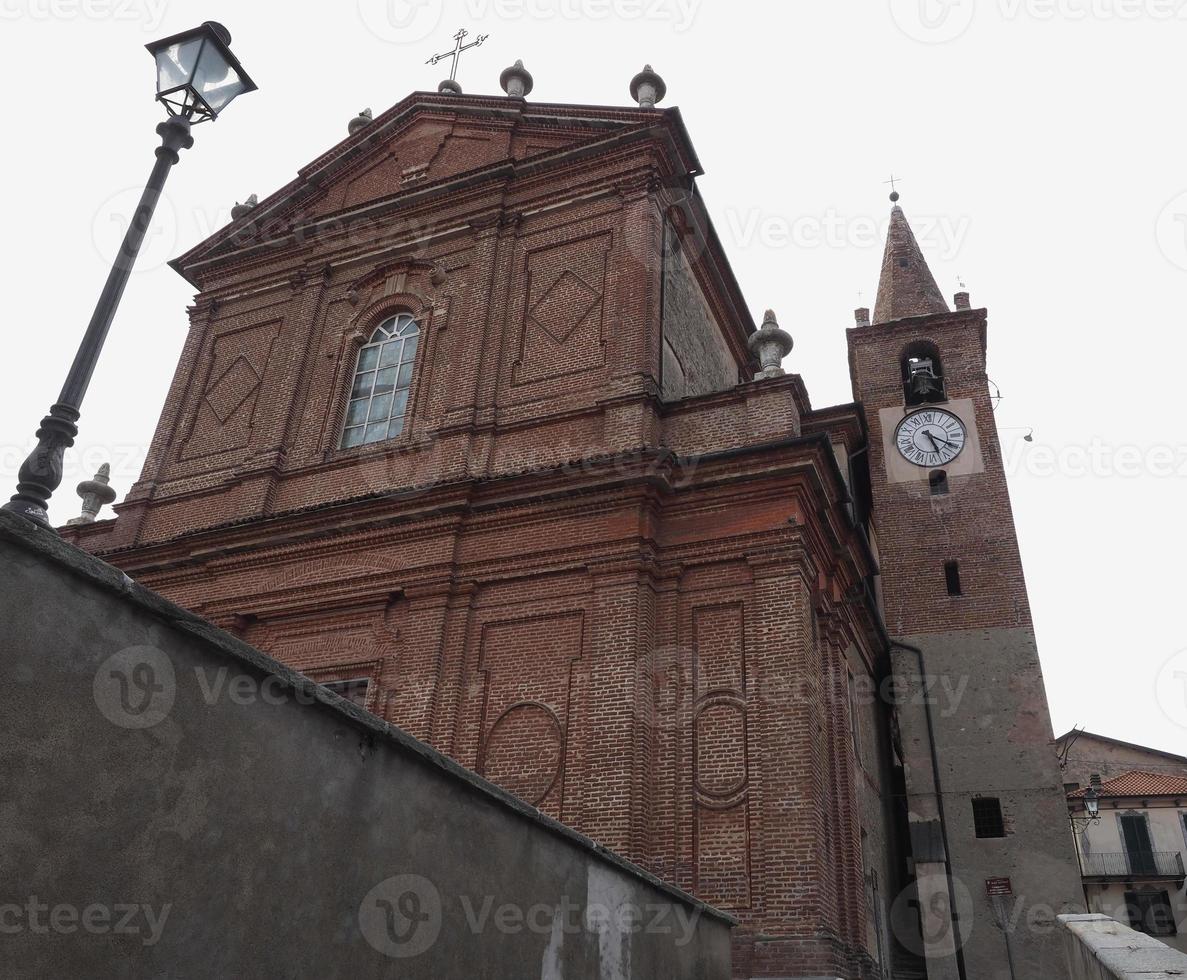 iglesia parroquial de san nicolás obispo en alice castello foto