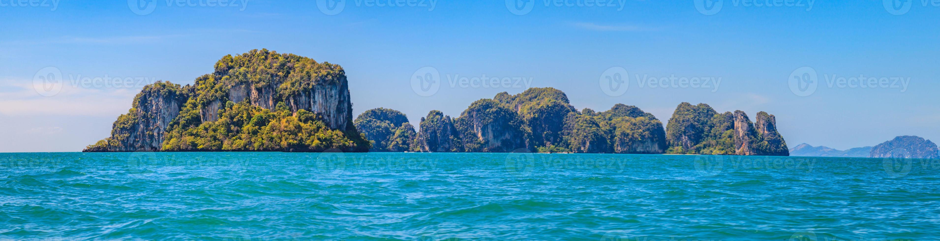 Journey between the islands of Krabi photo