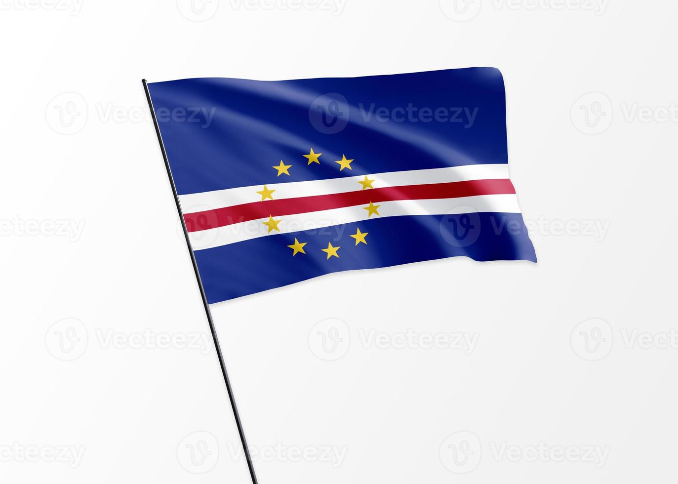 bandera de cabo verde ondeando alto en el fondo aislado día de la independencia de cabo verde foto