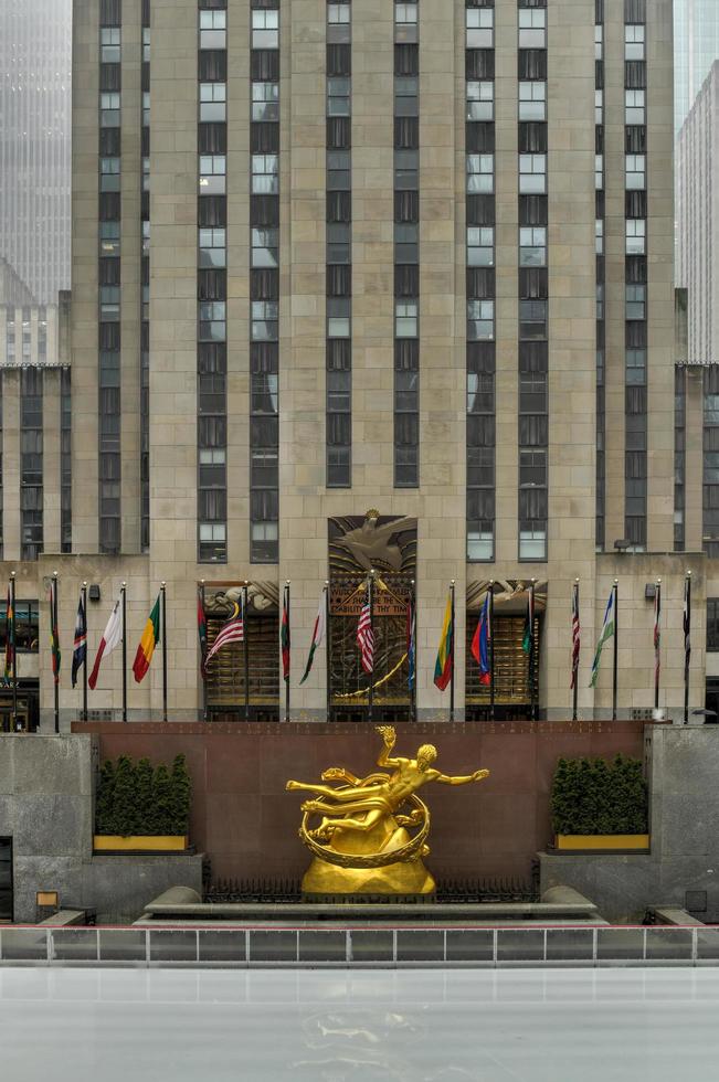 New York City - Mar 29, 2020 -  Empty Rockefeller Center and ice rink during the Coronavirus epidemic in New York City. photo