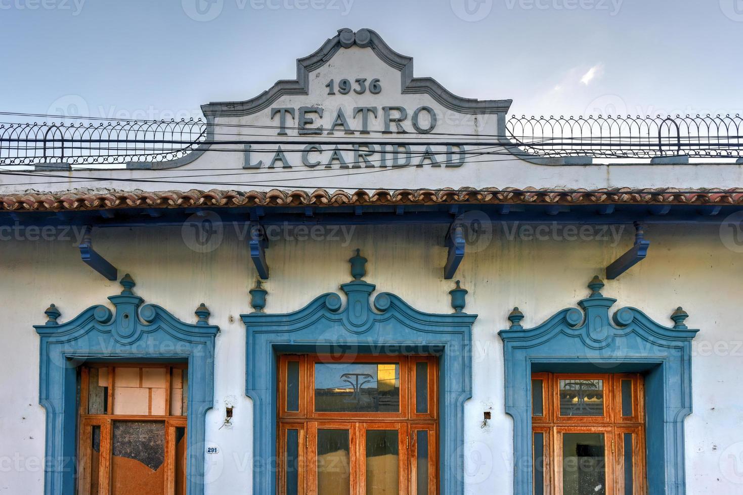 teatro de caridad en trinidad, cuba, construido en 1936. foto