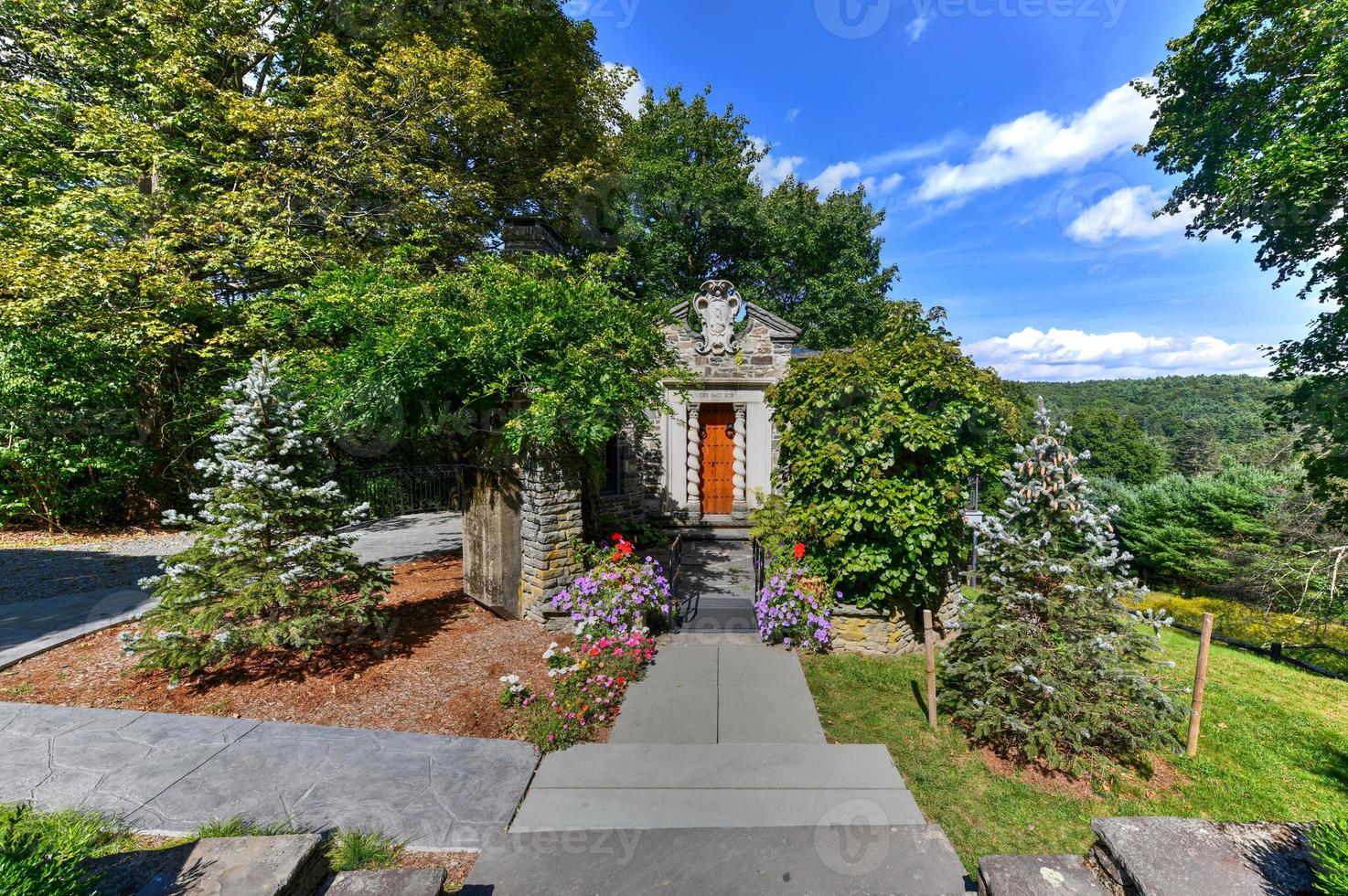 grey towers, la antigua casa de gifford pinchot, el primer jefe del servicio forestal de estados unidos y dos veces gobernador de pennsylvania, es un sitio histórico nacional en milford, pennsylvania, ee.uu. foto